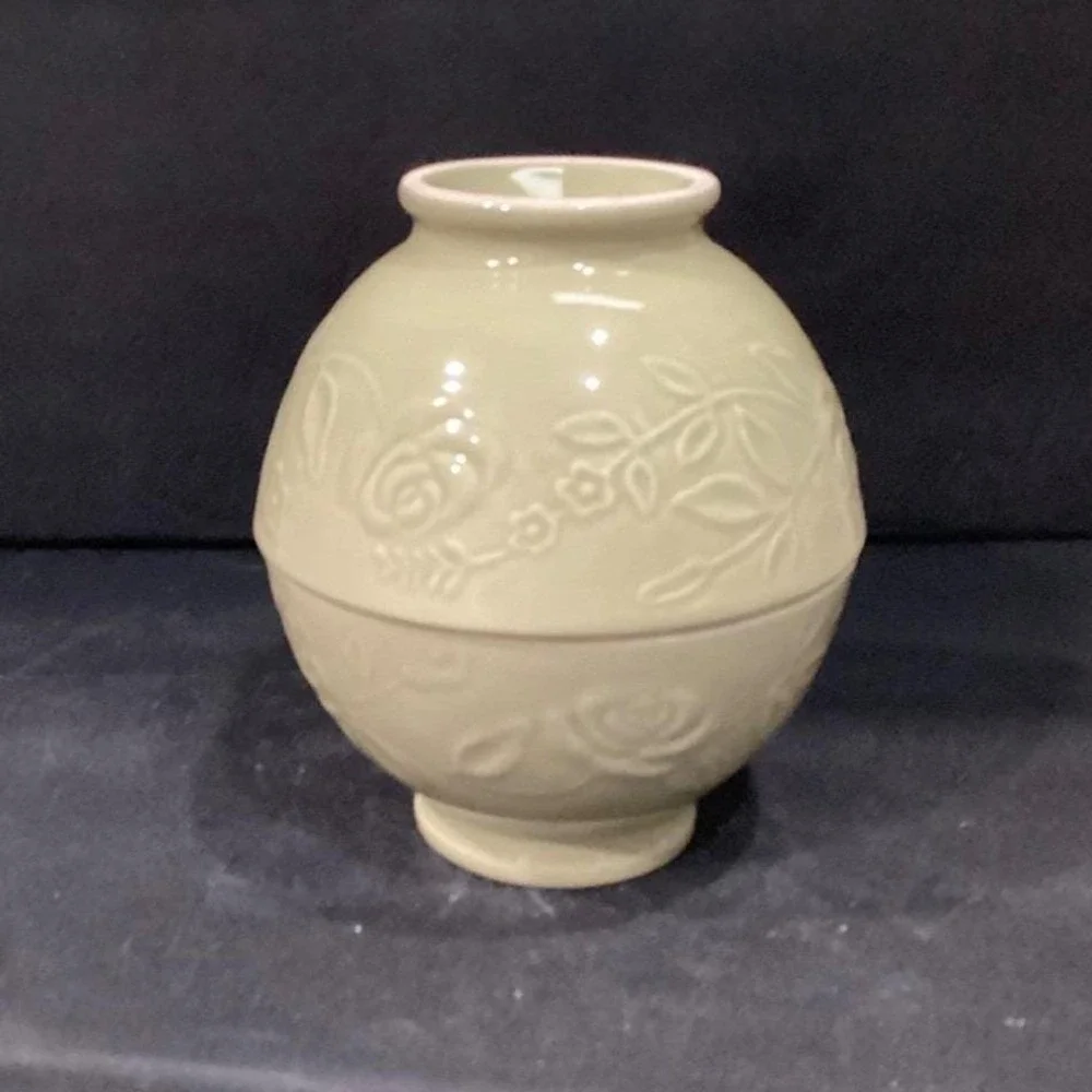 Incised Rose Green Soup Bowls, Set of‎ 2, Floral Pedestal Dishes, Tableware